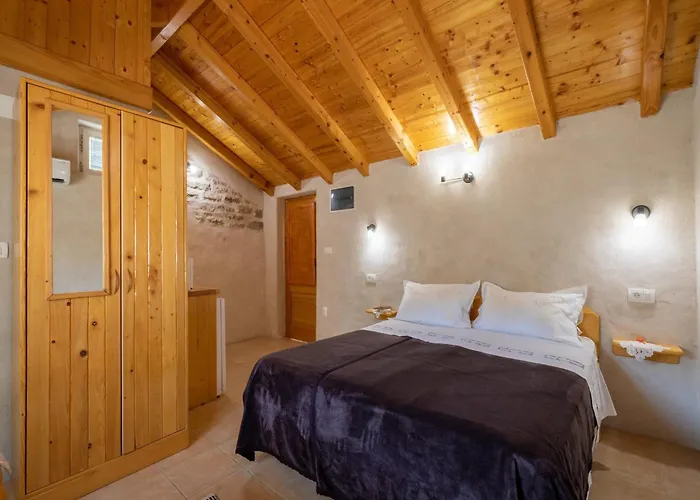 Stone House Harmony -studio With Patio And Garden View 2 Apartman Žrnovo